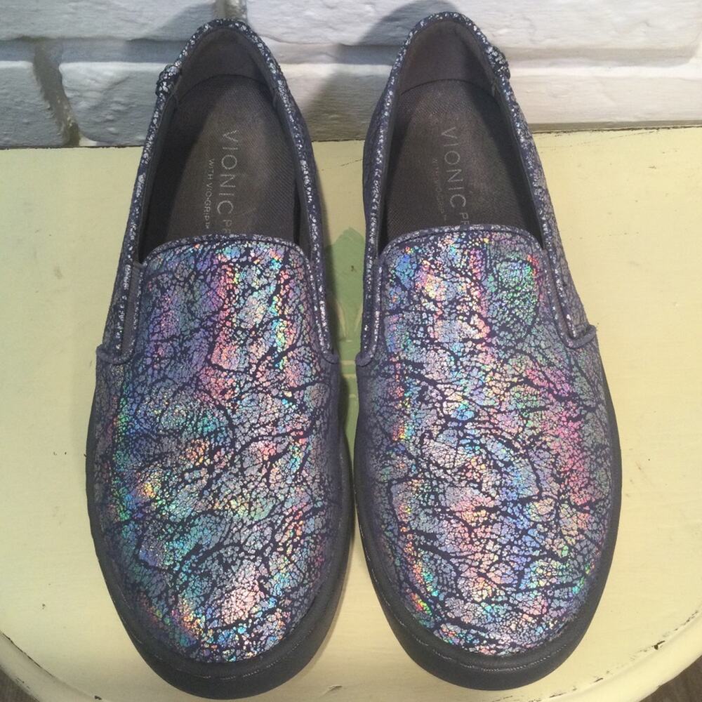 Vionic Avery Pro Metallic Slip On Sneaker Iridescent Blue Crackle Sure Grip 7.5